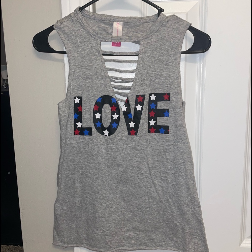 Cutout Tank